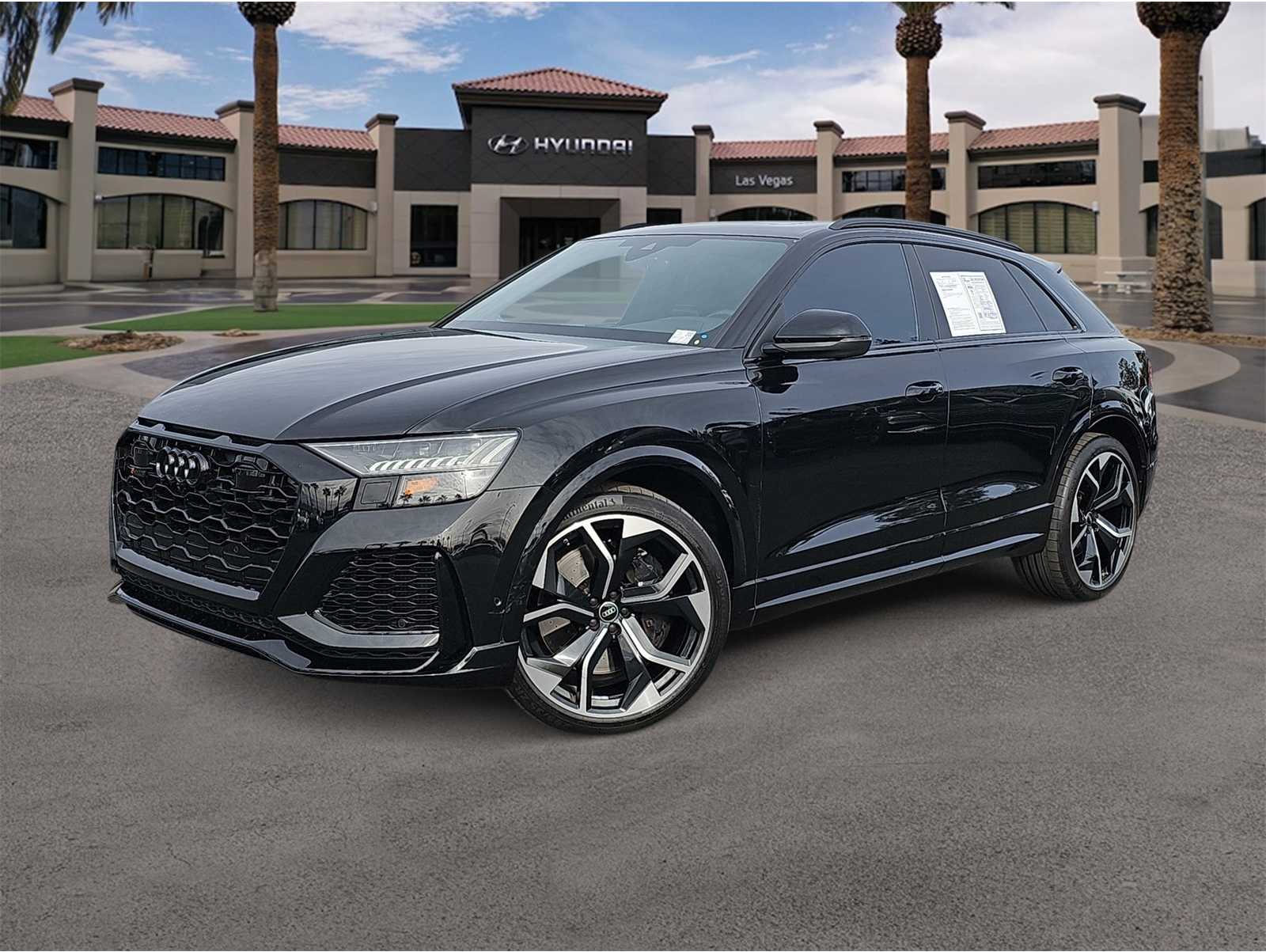 2023 Audi RS Q8 Base's photo
