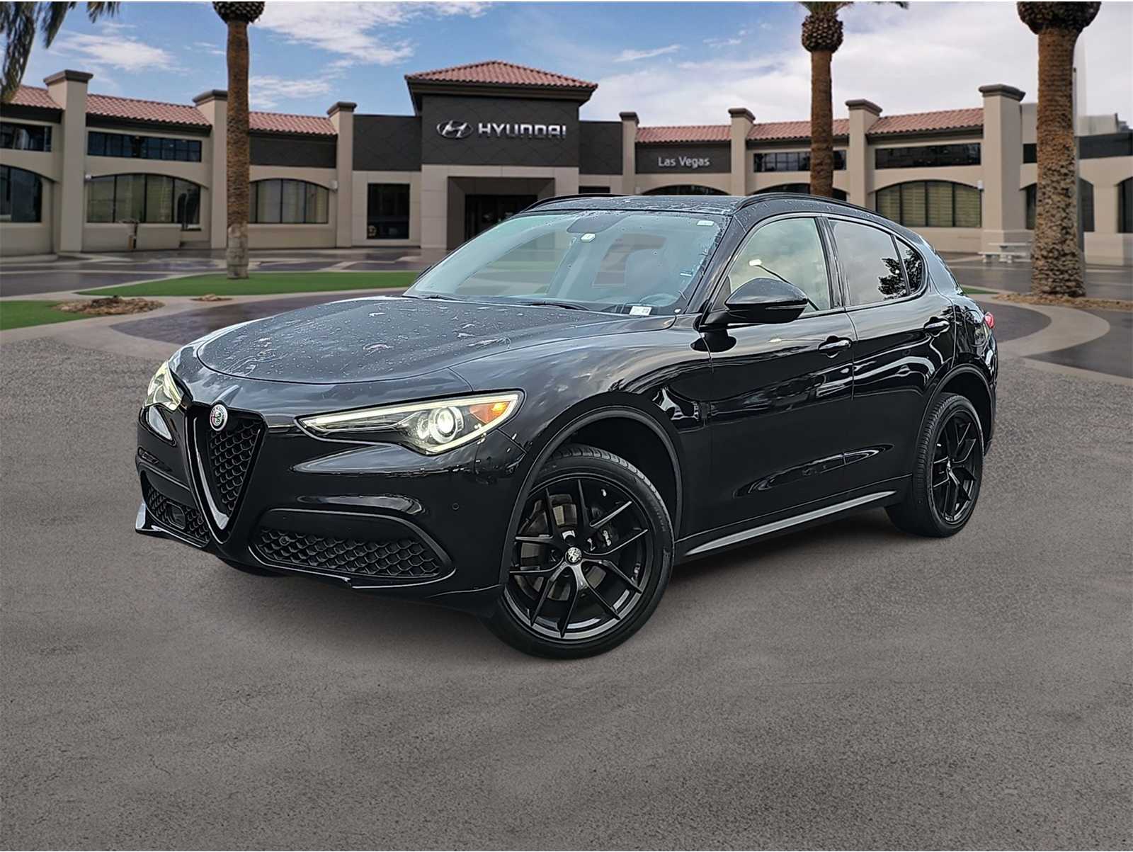 2019 Alfa Romeo Stelvio Base's photo
