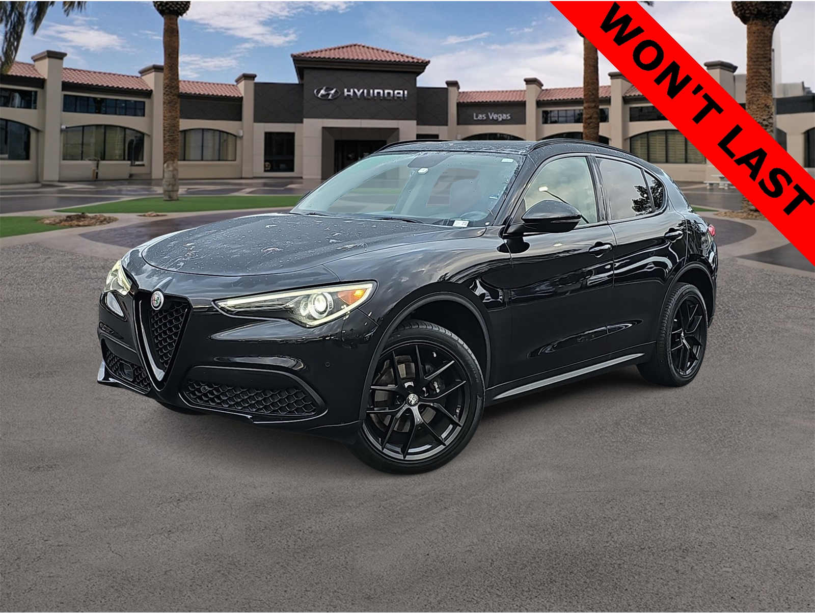 2019 Alfa Romeo Stelvio Base's photo