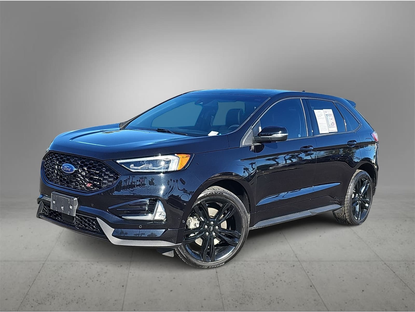 2020 Ford Edge ST's photo