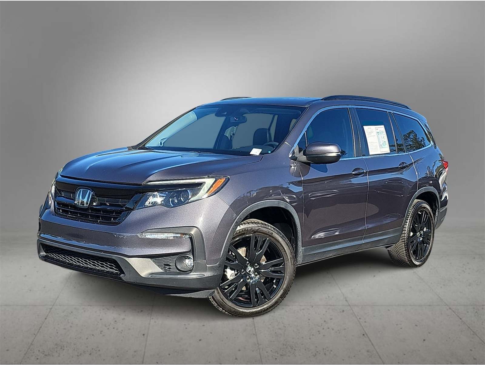2022 Honda Pilot SE's photo