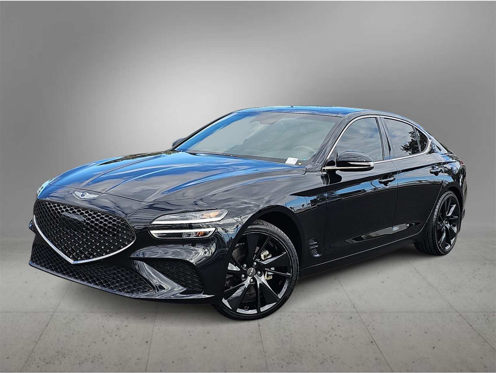 2023 GENESIS G70 Standard's photo