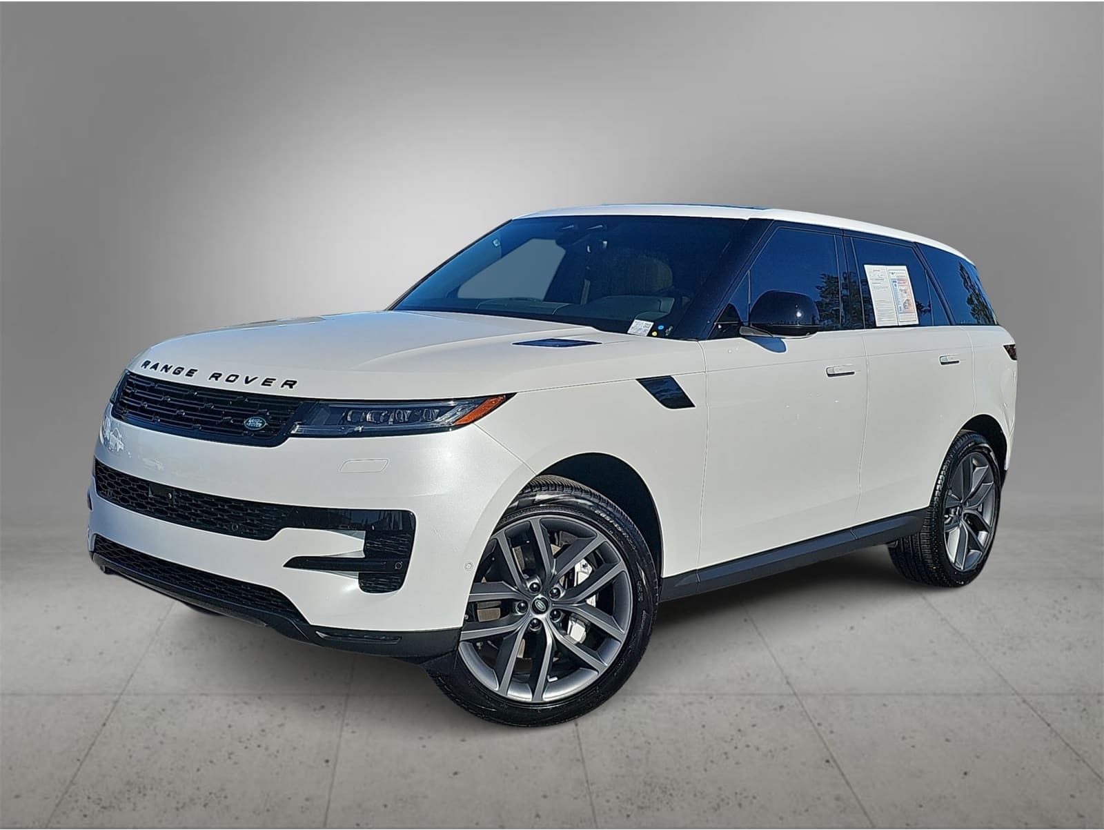 2024 Land Rover Range Rover Sport SE's photo