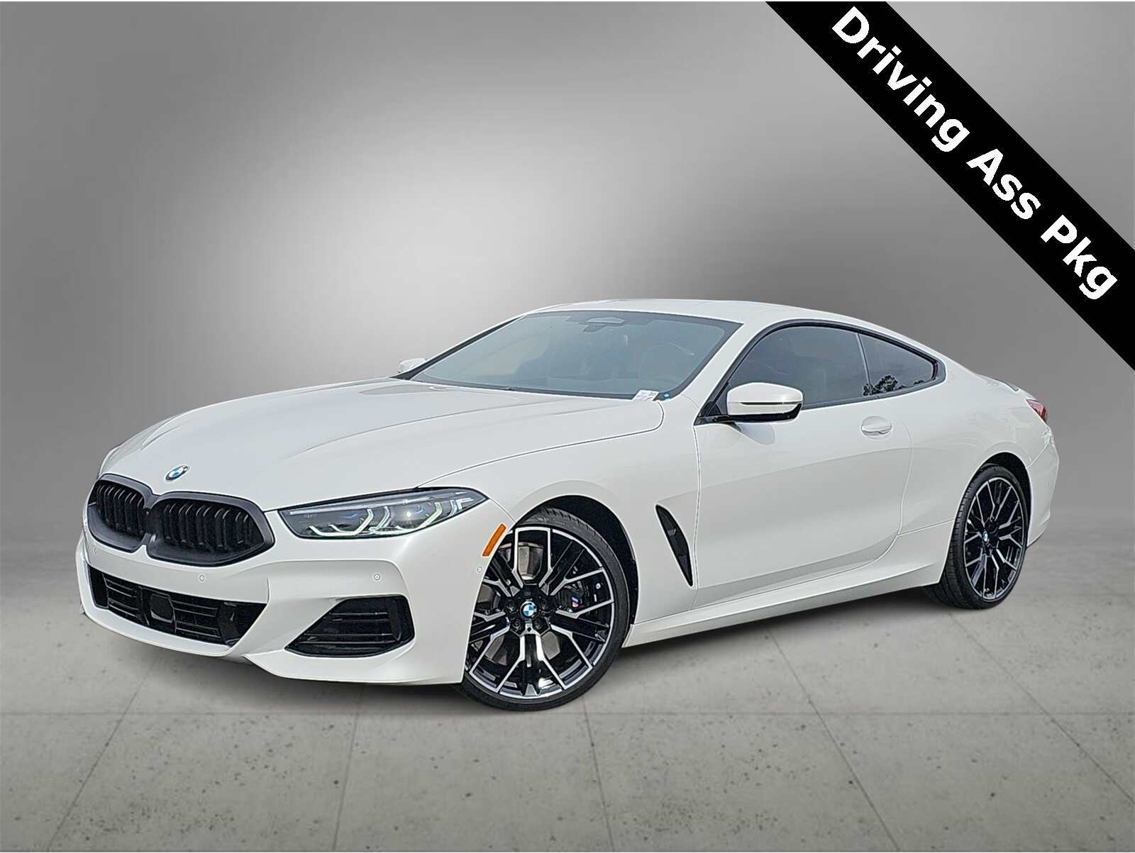 2024 BMW 8 Series 840i