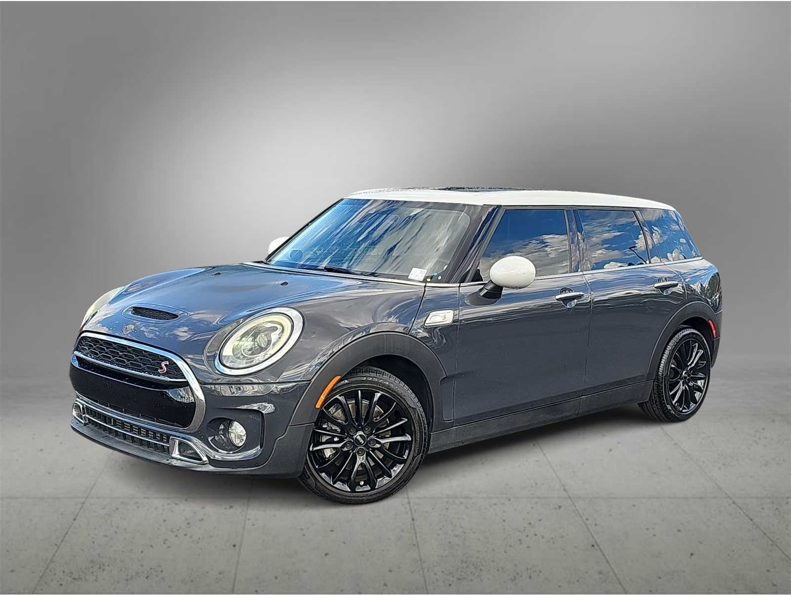 2019 MINI Clubman S's photo