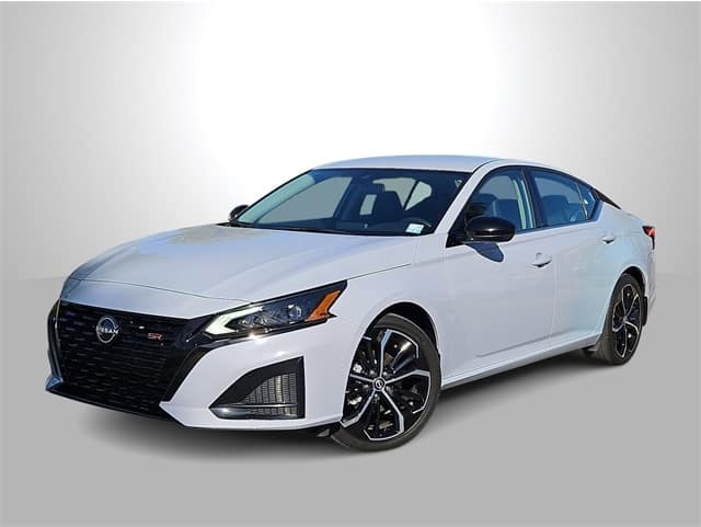 2023 Nissan Altima SR