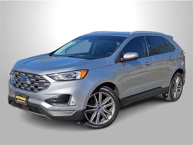 2020 Ford Edge Titanium's photo