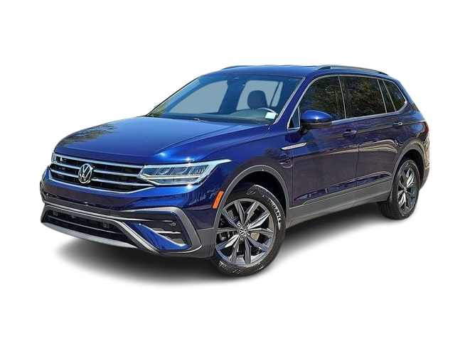 Thumbnail: 2022 Volkswagen Tiguan - 1