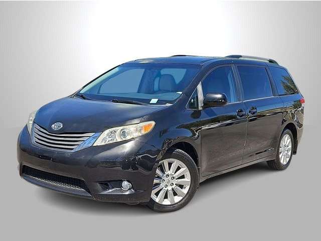 2012 Toyota Sienna XLE