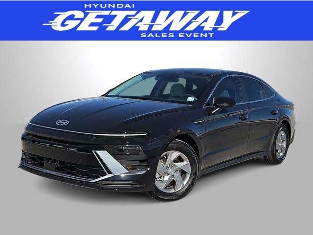 2026 Hyundai Sonata SE's photo
