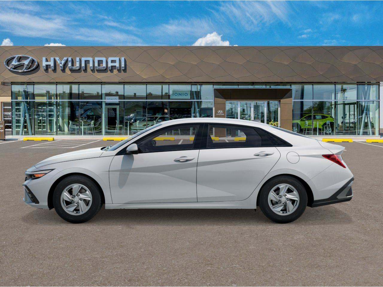 2026 Hyundai Elantra SE's photo