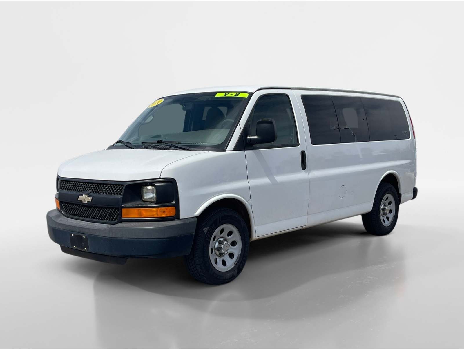 2014 Chevrolet Express Passenger LS
