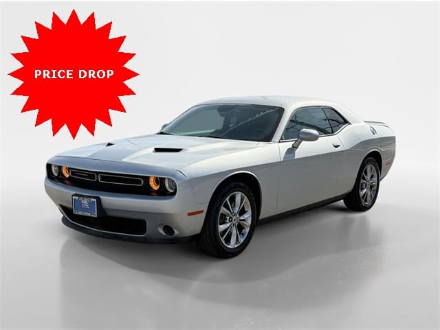 2021 Dodge Challenger SXT's photo