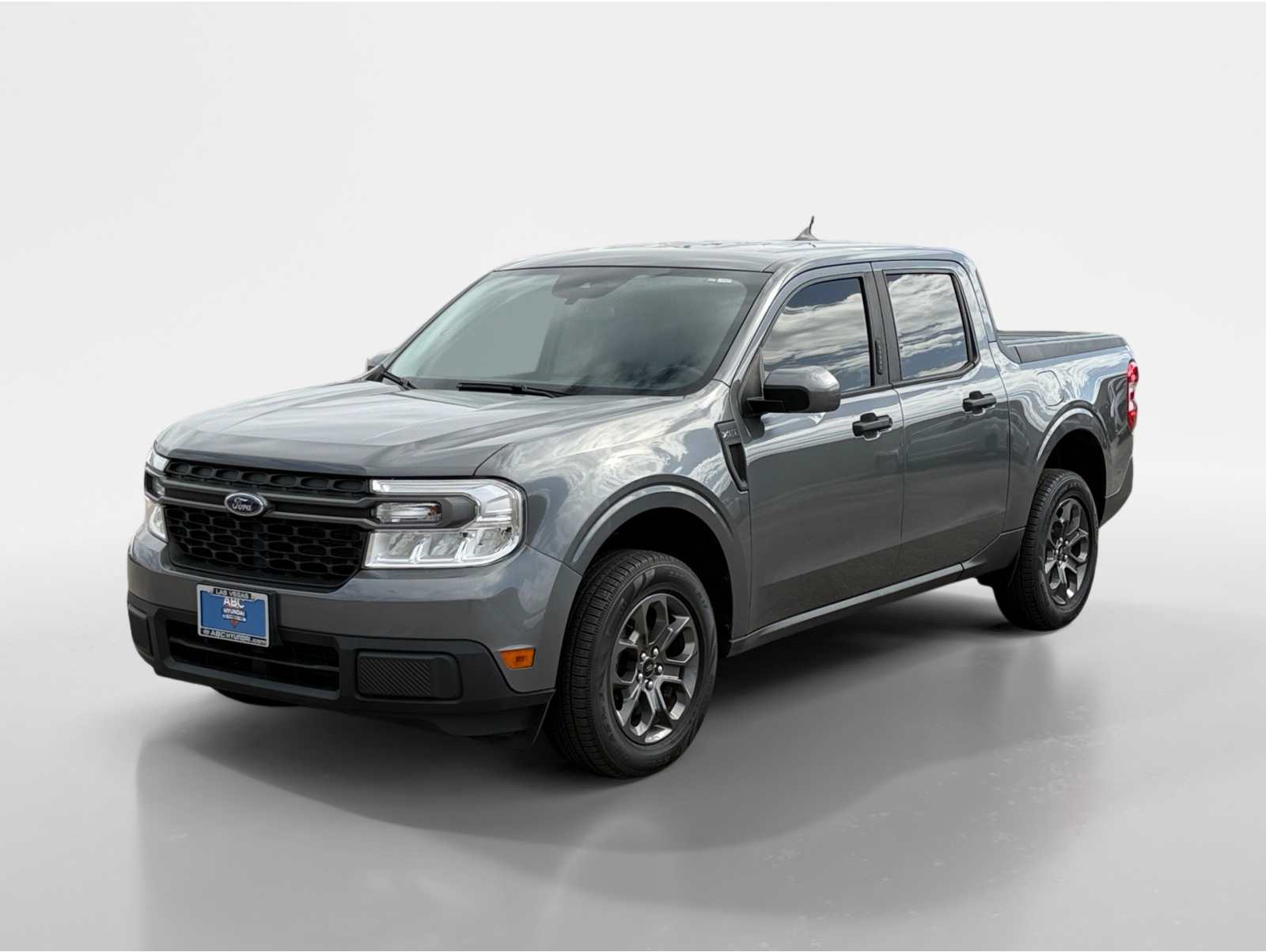 2023 Ford Maverick XLT's photo