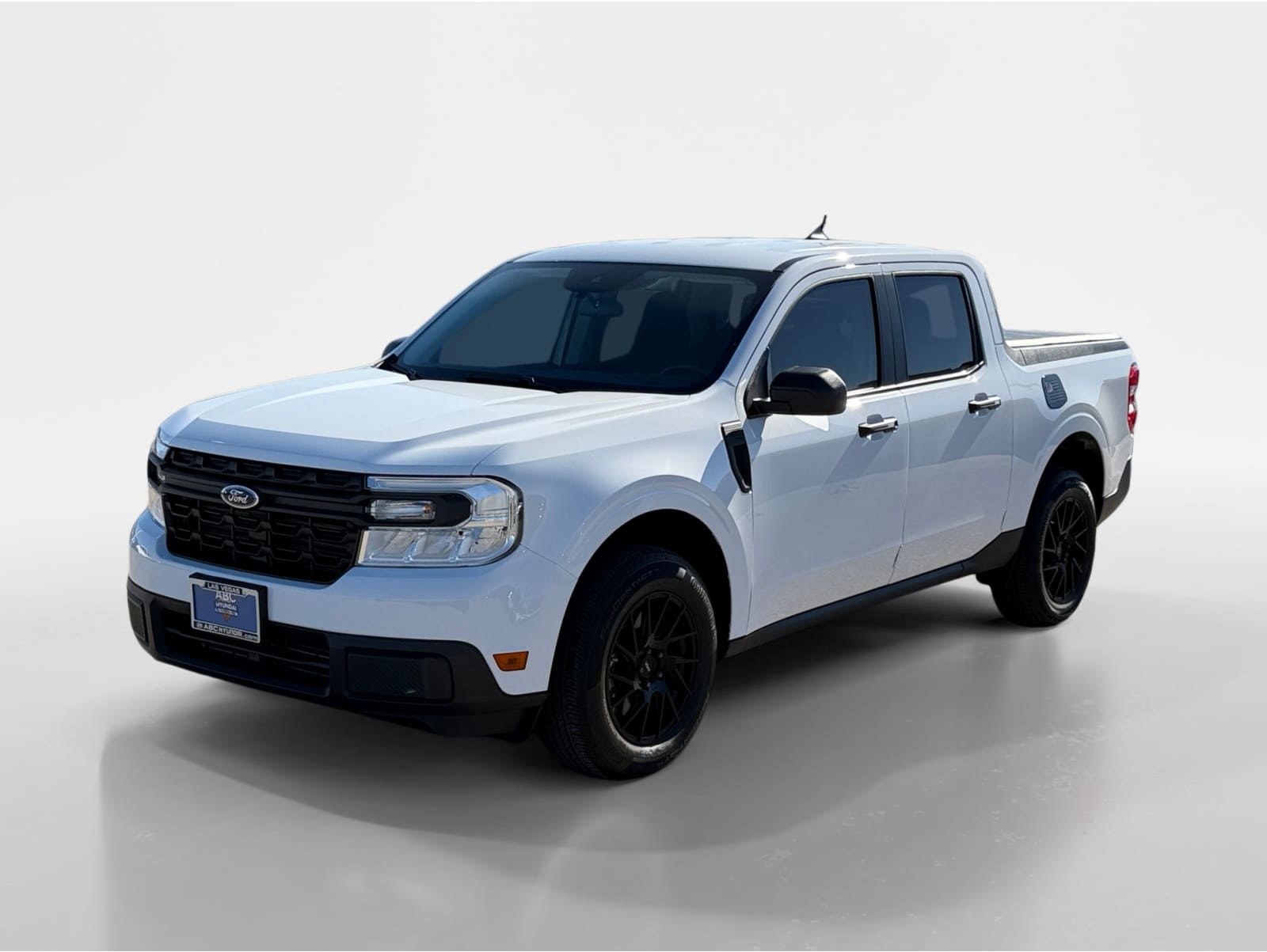 2022 Ford Maverick XL's photo