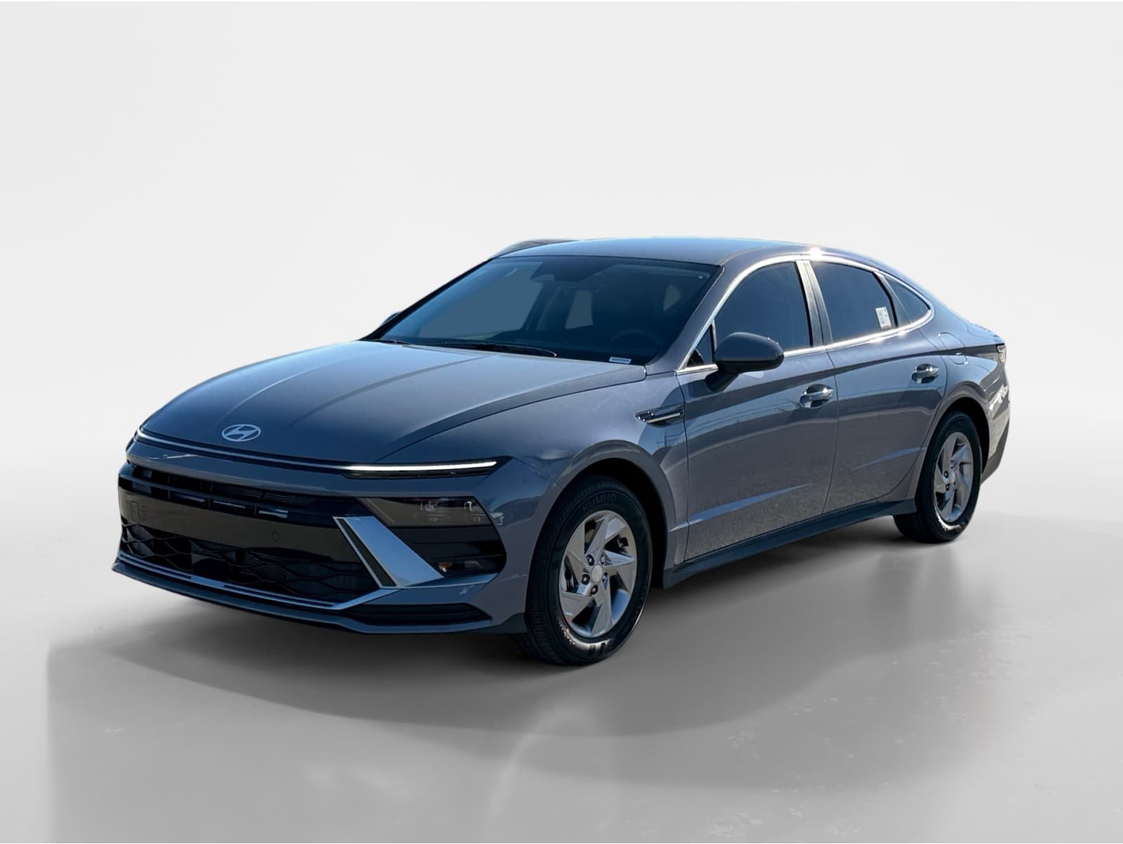 2026 Hyundai Sonata SE's photo
