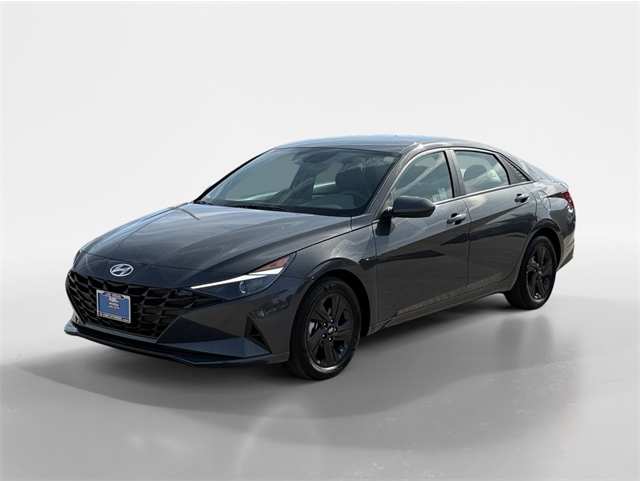 2023 Hyundai Elantra SEL's photo