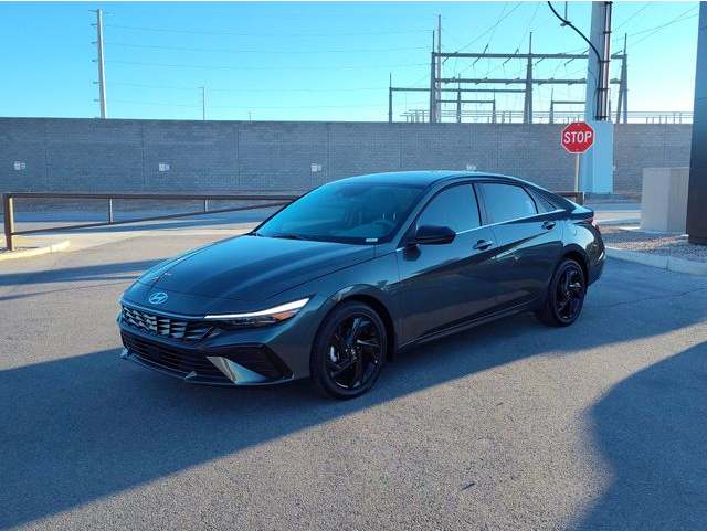 2026 Hyundai Elantra SEL
