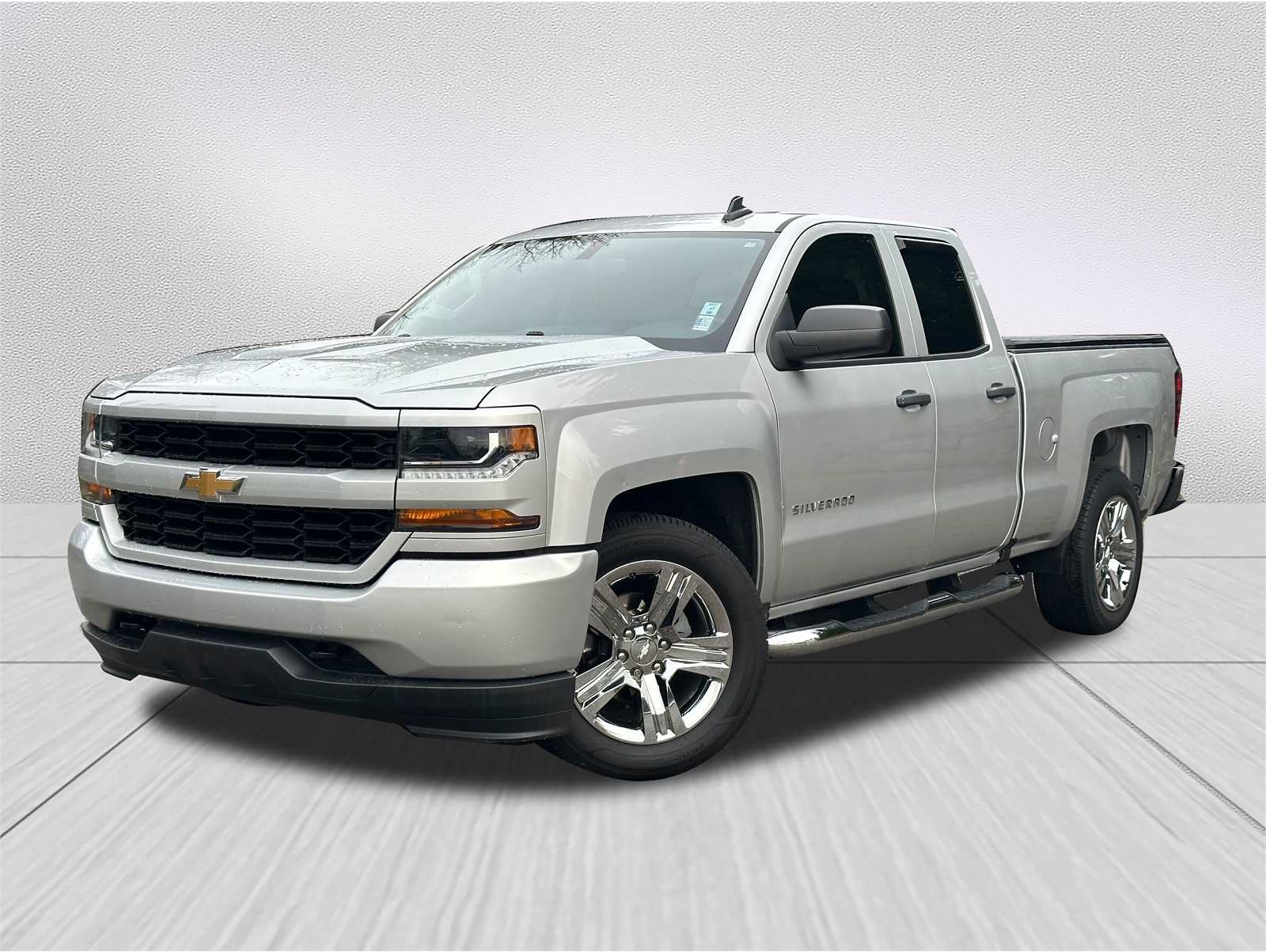 2019 Chevrolet Silverado 1500 LD Custom's photo