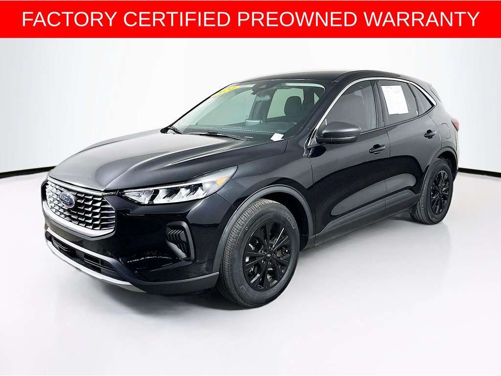 2024 Ford Escape Active's photo