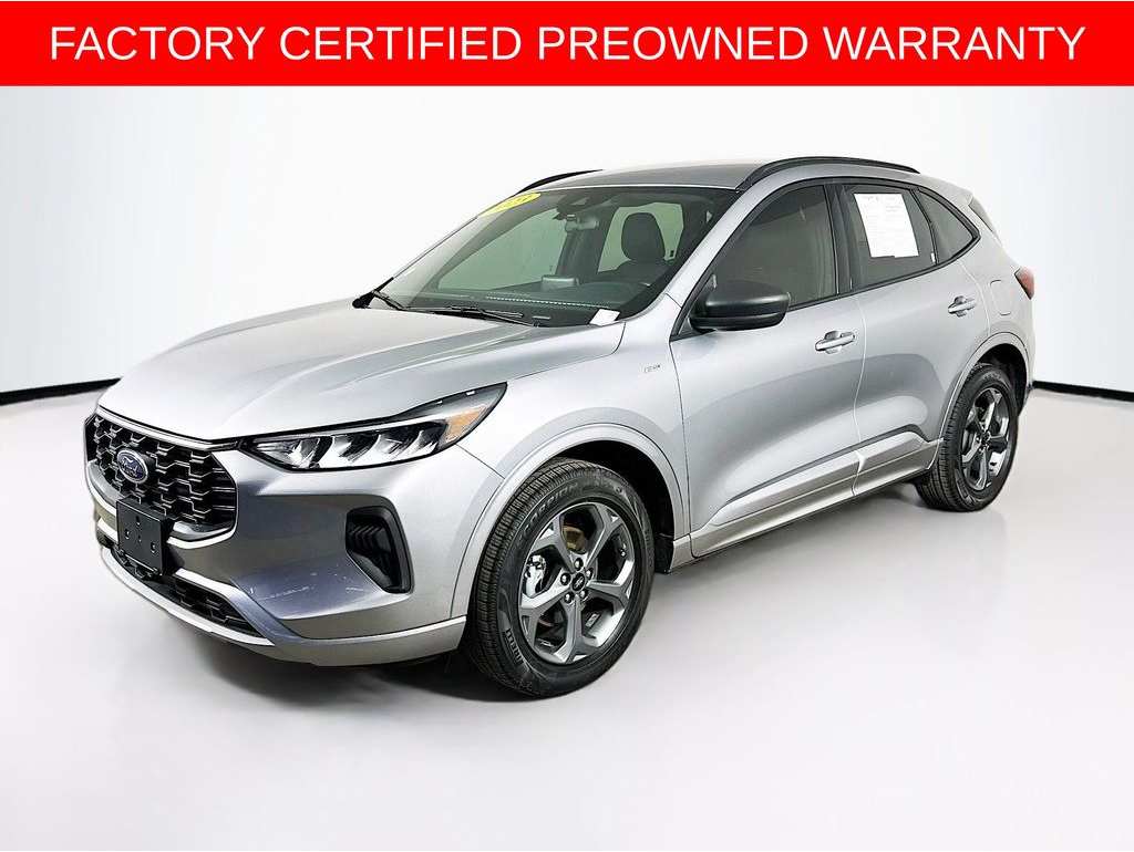 2023 Ford Escape ST-Line's photo