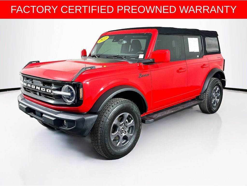 2022 Ford Bronco 4-Door Outer Banks's photo