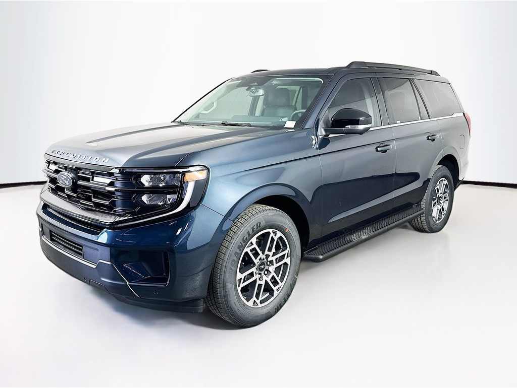 2025 Ford Expedition Active's photo
