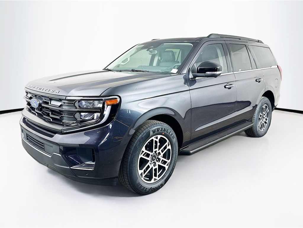 2025 Ford Expedition Active's photo