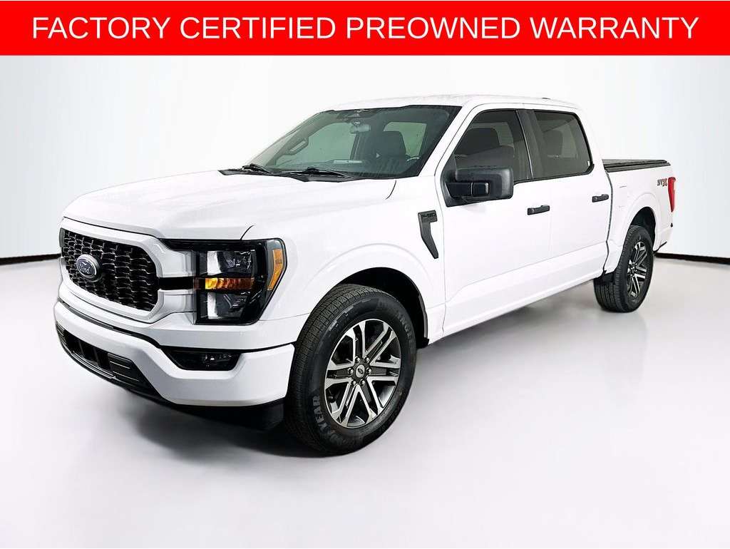 2023 Ford F-150 XL's photo