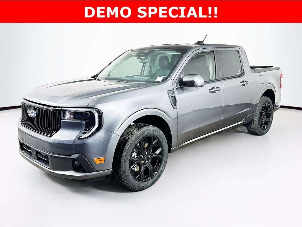 2026 Ford Maverick Lobo Standard