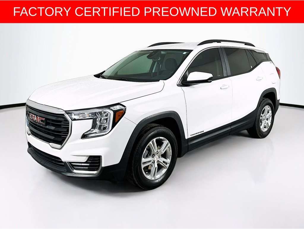 2022 GMC Terrain SLE's photo