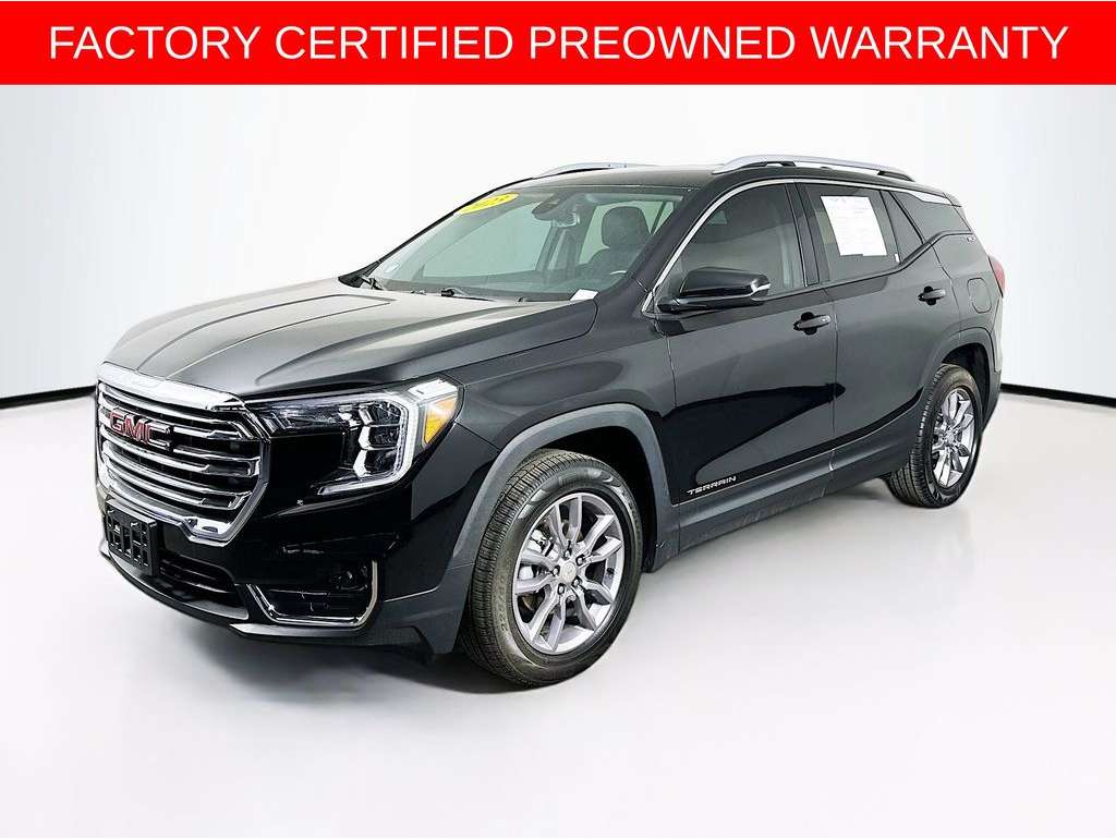 2023 GMC Terrain SLT's photo