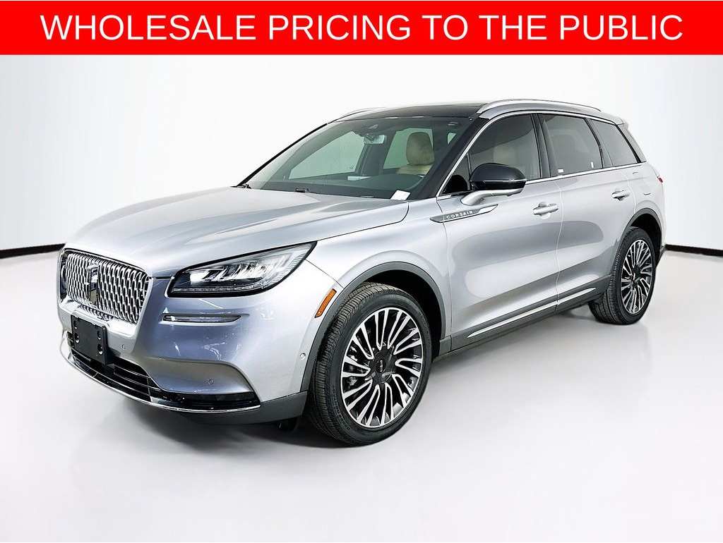 2021 Lincoln Corsair Reserve's photo