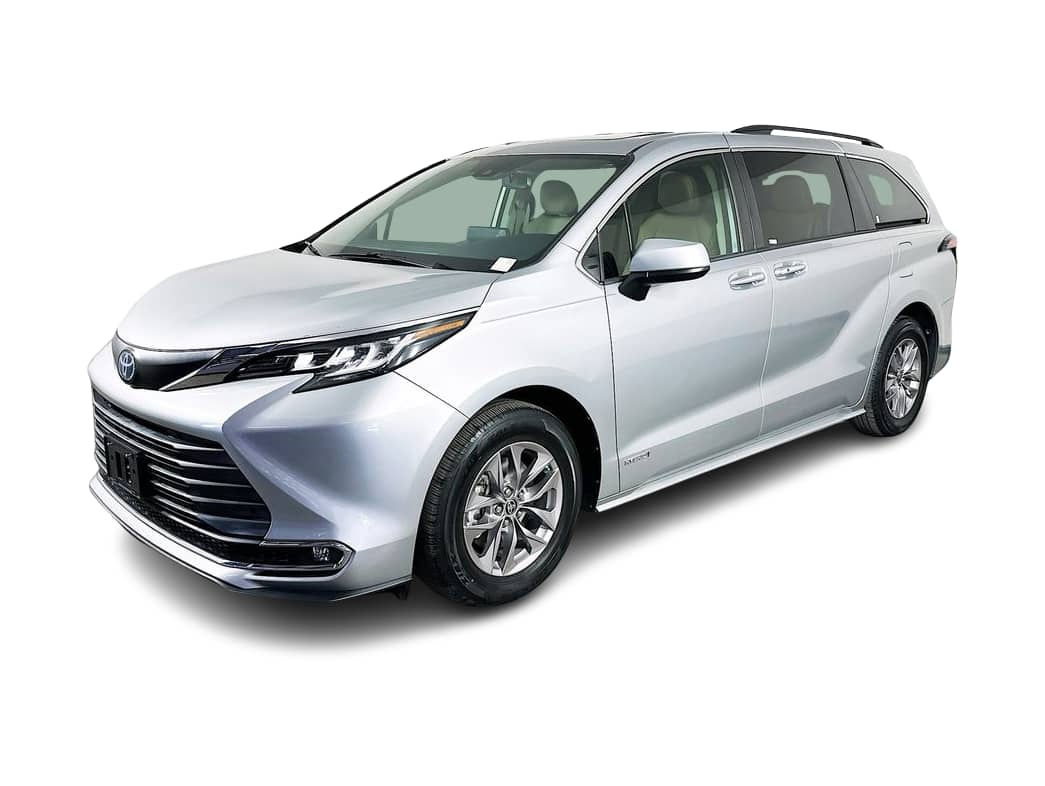 Thumbnail: 2021 Toyota Sienna - 1