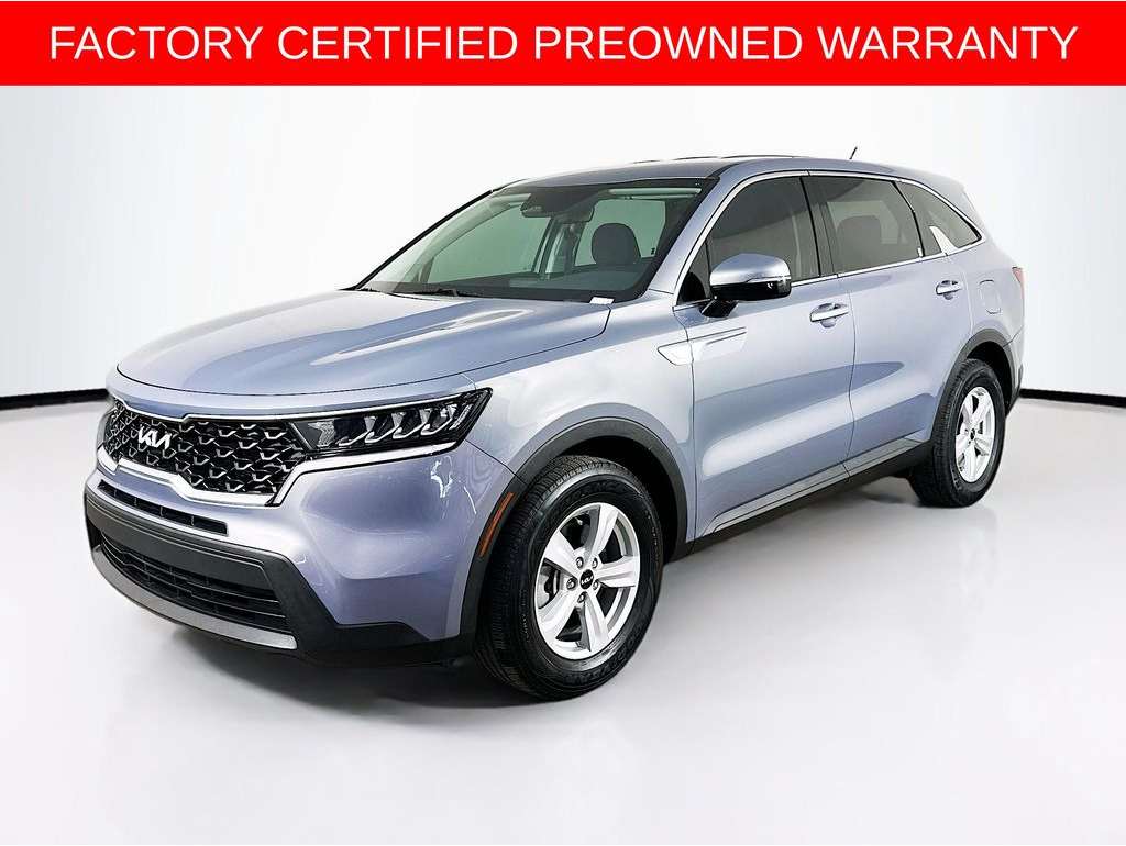2023 Kia Sorento LX's photo