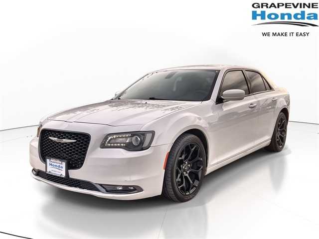 2018 Chrysler 300