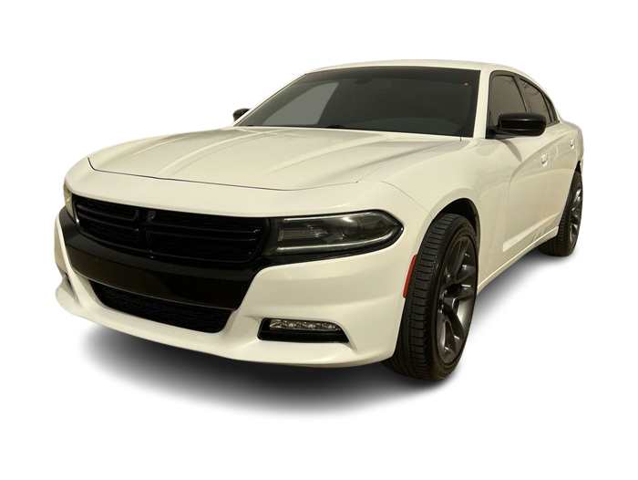 2017 Dodge Charger SXT Hero Image