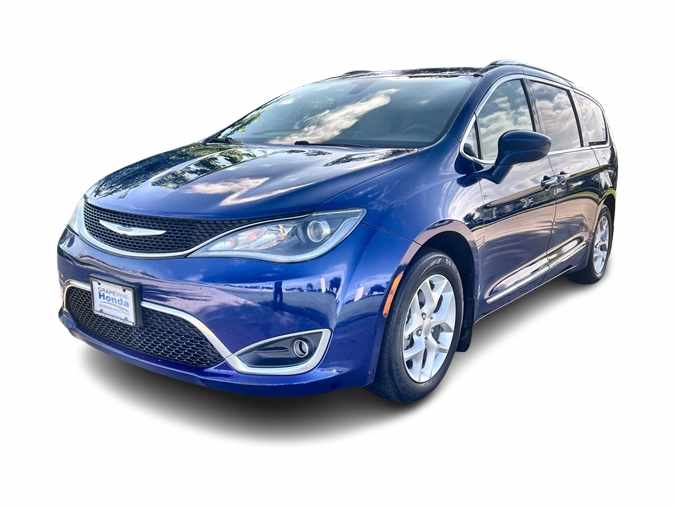 2018 Chrysler Pacifica Touring L -
                  Grapevine, TX