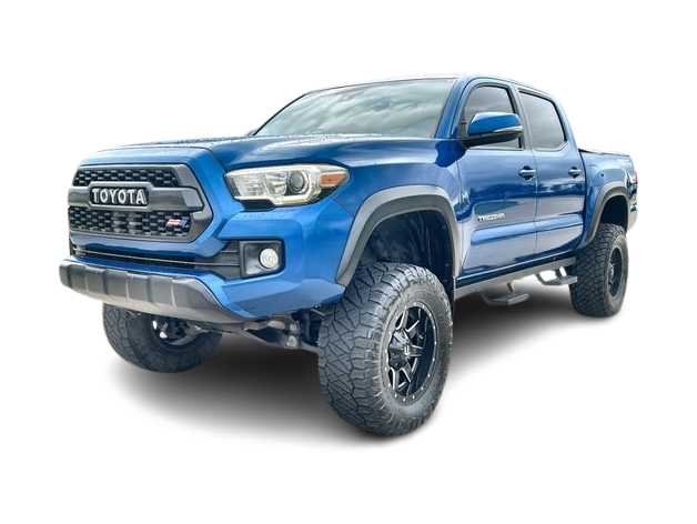 Thumbnail: 2018 Toyota Tacoma - 1