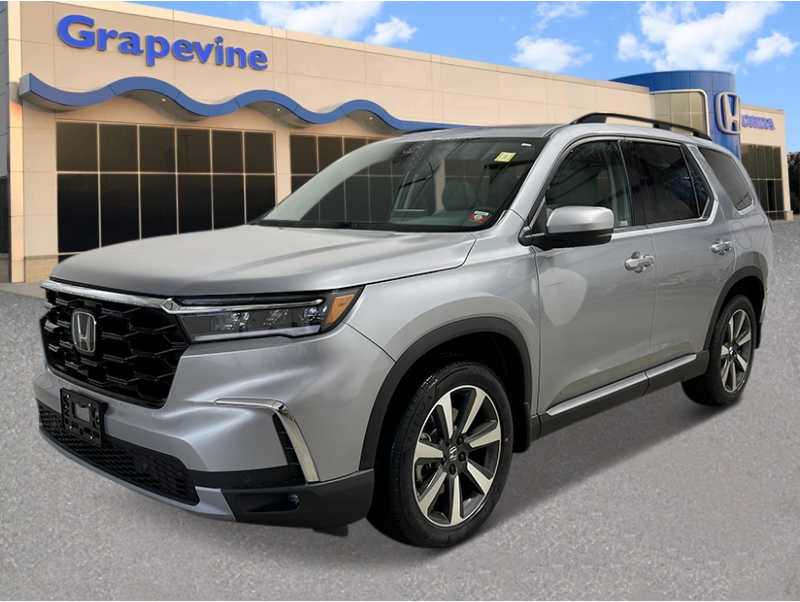 2025 Honda Pilot Touring's photo
