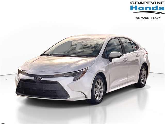 2023 Toyota Corolla LE's photo