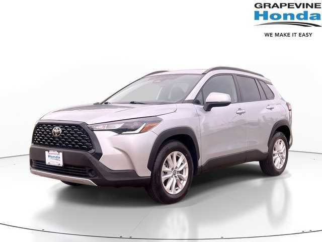 2023 Toyota Corolla Cross LE