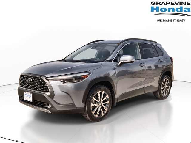 2022 Toyota Corolla Cross XLE