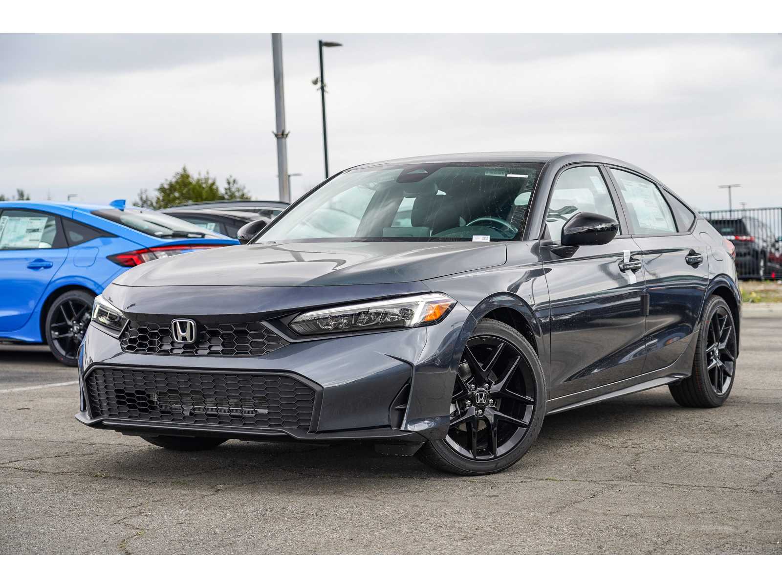 2025 Honda Civic Hatchback Sport's photo