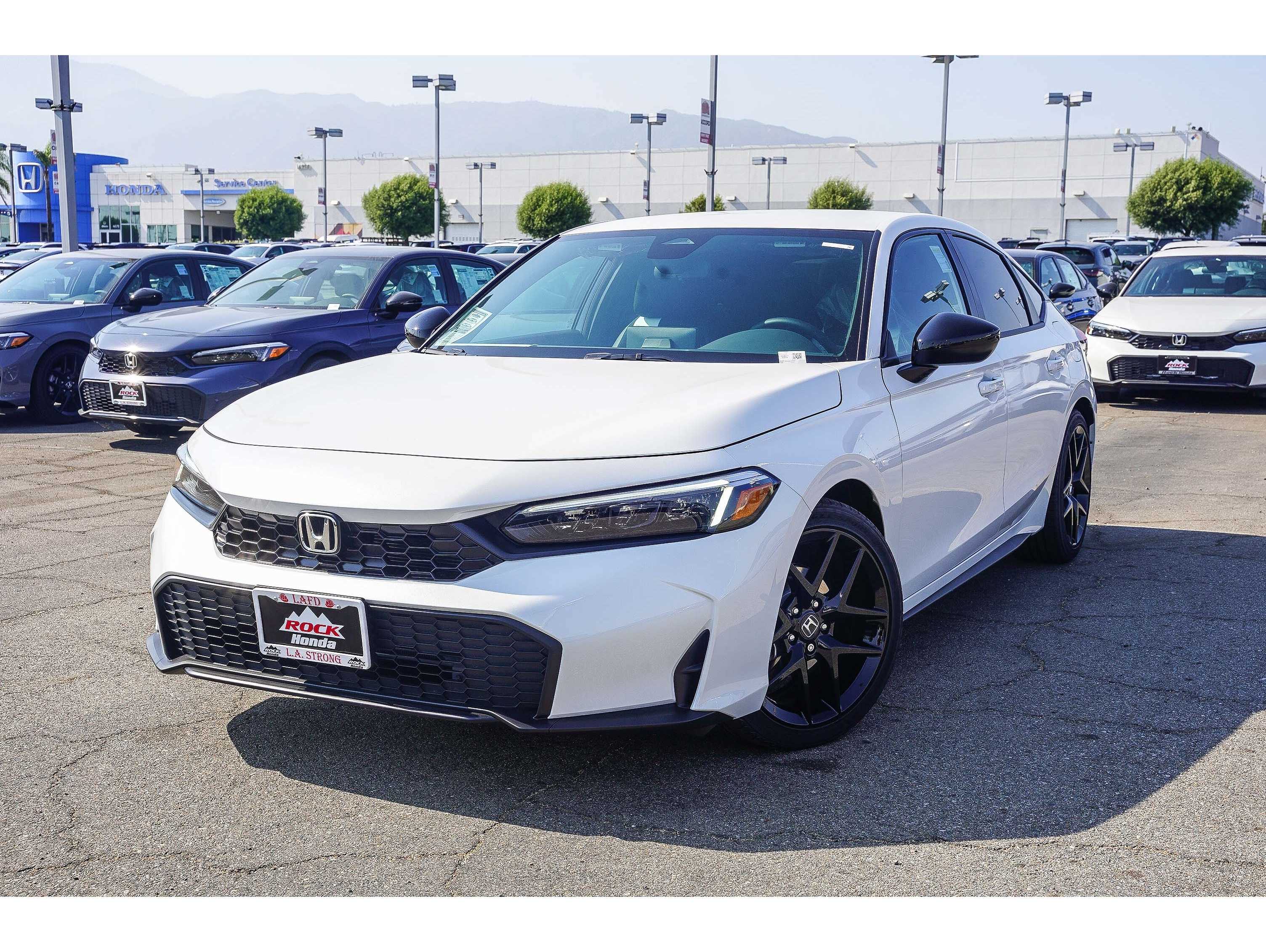 2026 Honda Civic Hatchback Sport's photo