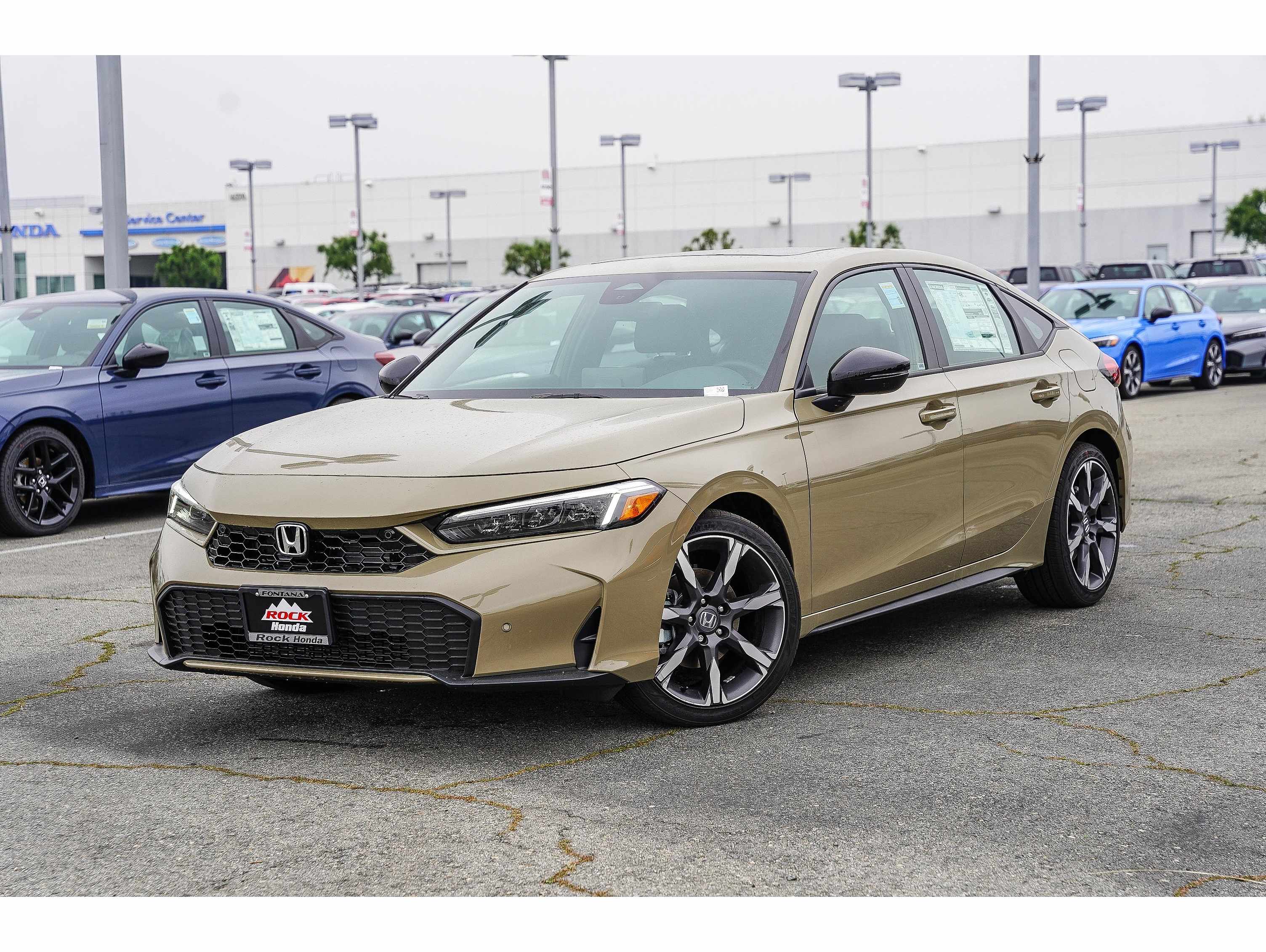 2025 Honda Civic Hatchback Sport Touring's photo