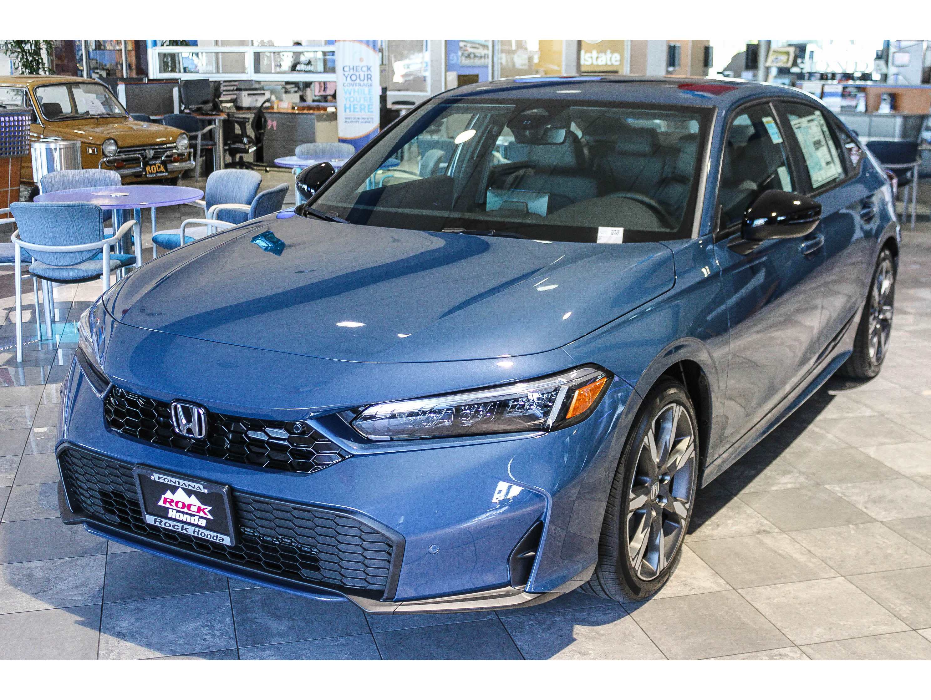 2025 Honda Civic Sport Touring's photo