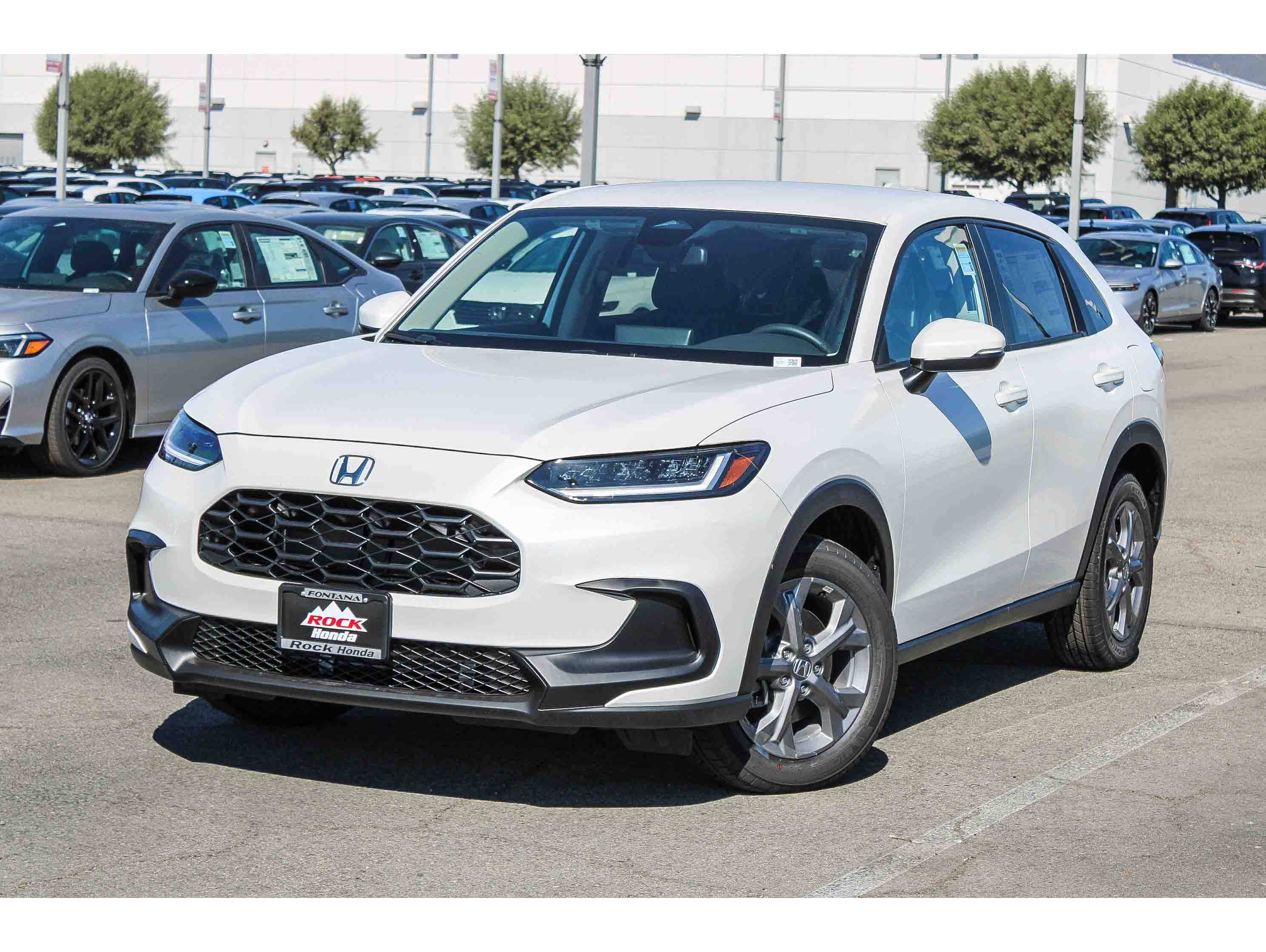 2026 Honda HR-V LX's photo