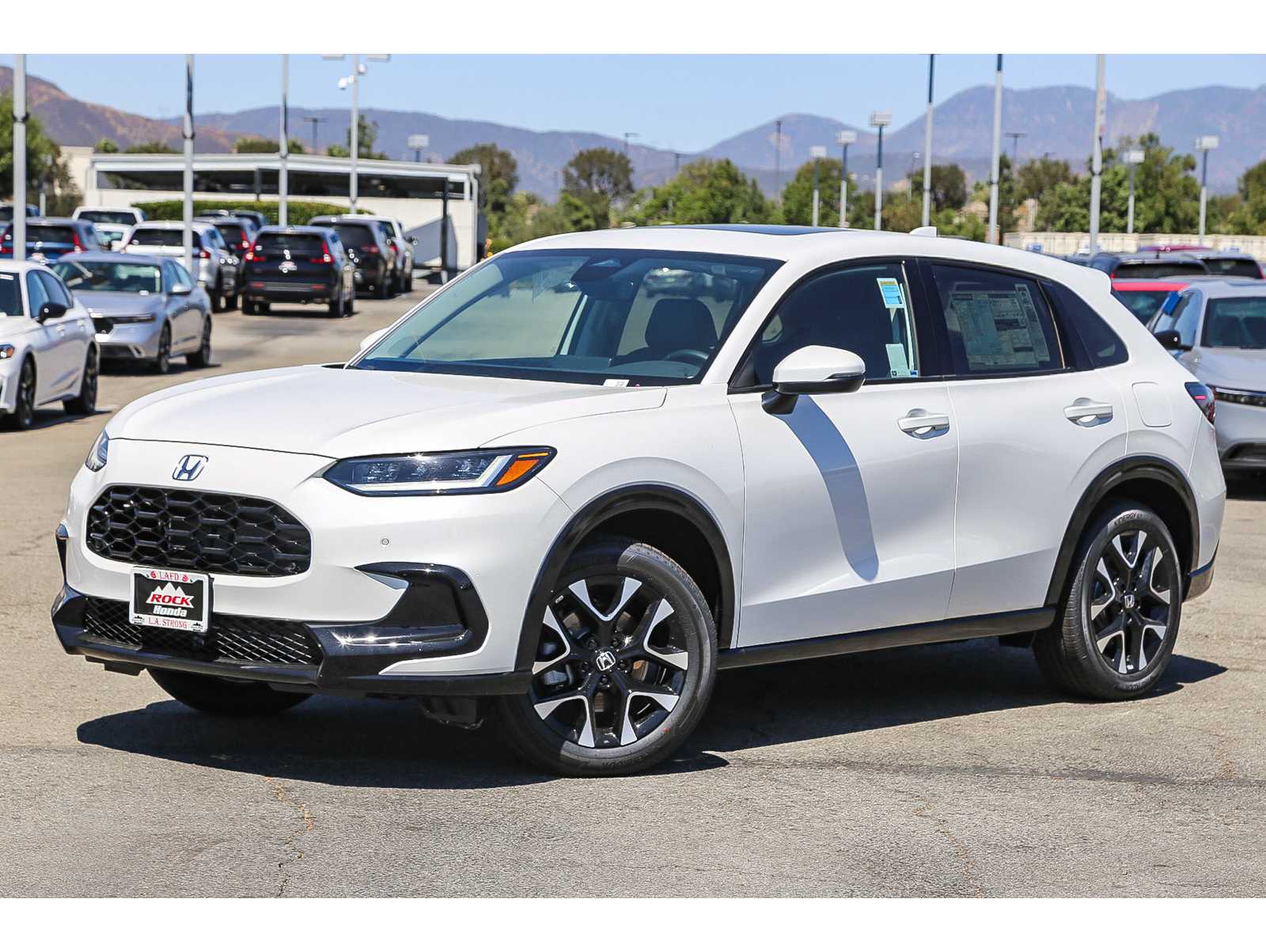 2026 Honda HR-V EX-L's photo