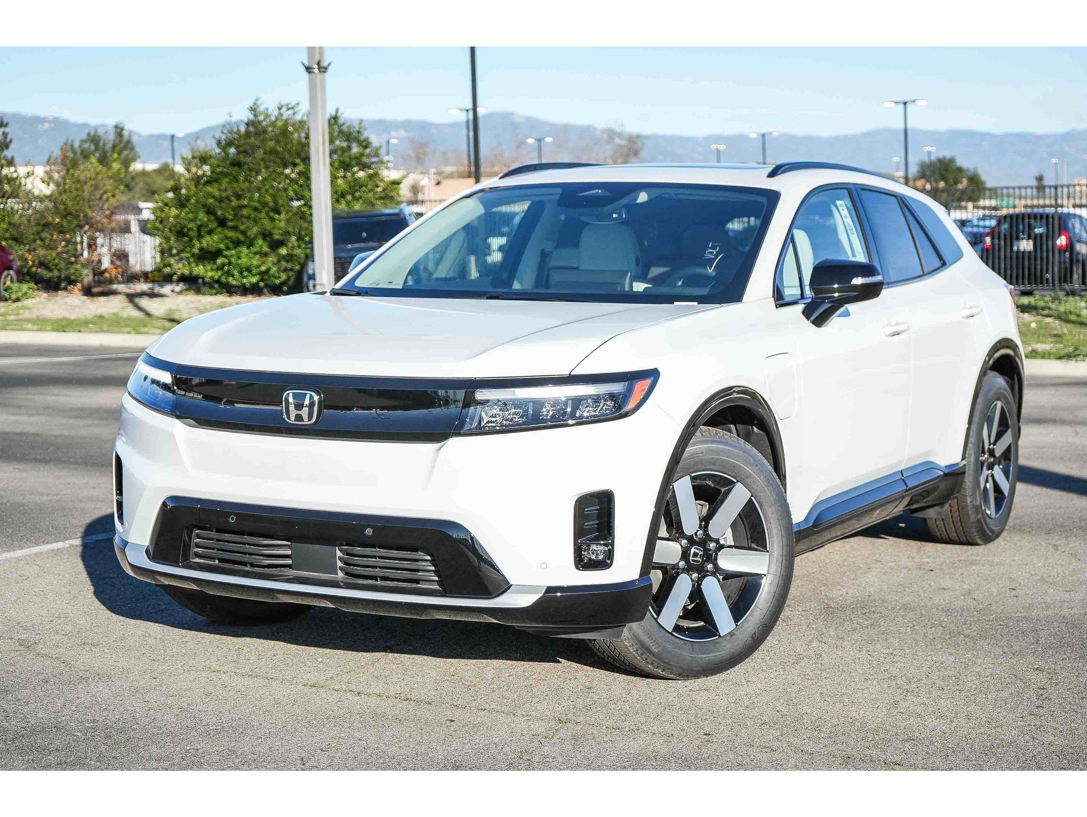 2026 Honda Prologue Touring's photo